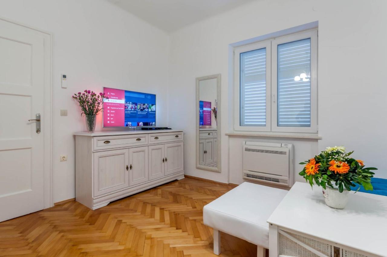 Classy Apartment In The Center Of Split Luaran gambar